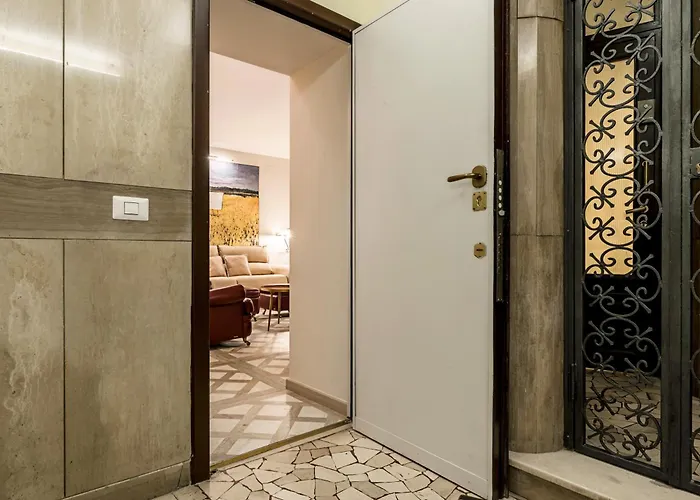 Lyrica - Your At The Opera! *